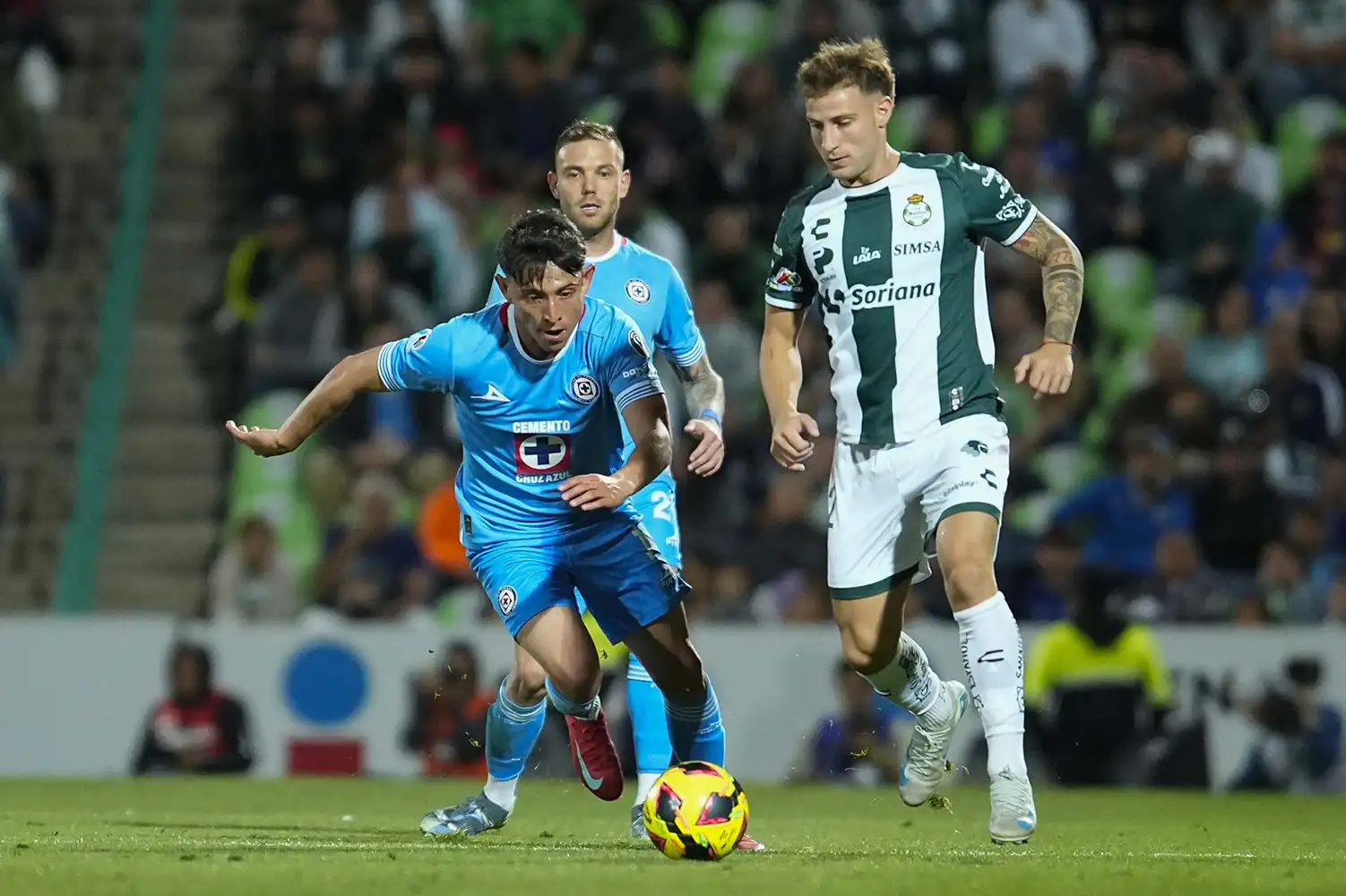 Lo están matando.